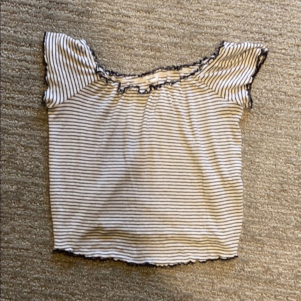 off the shoulder crop top